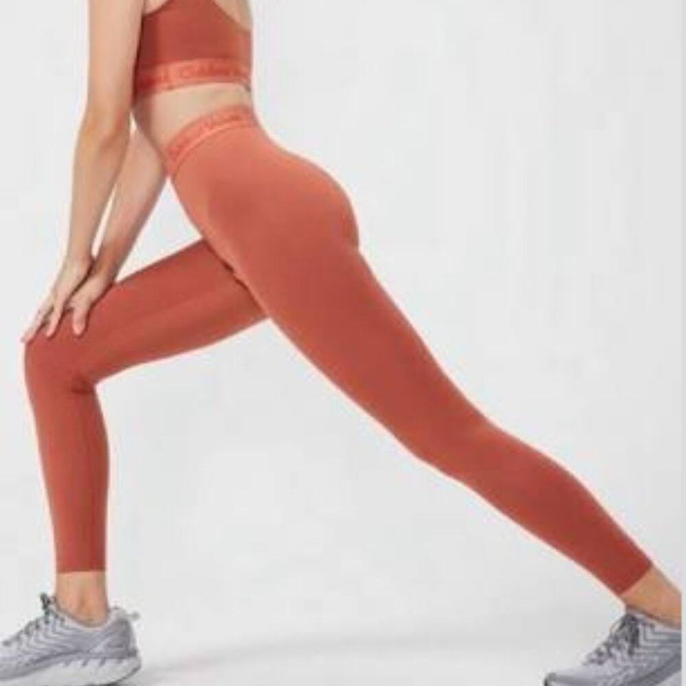 OUTDOOR VOICES (coral)  Burnt Orange High Waisted 7/8 Leggings Large